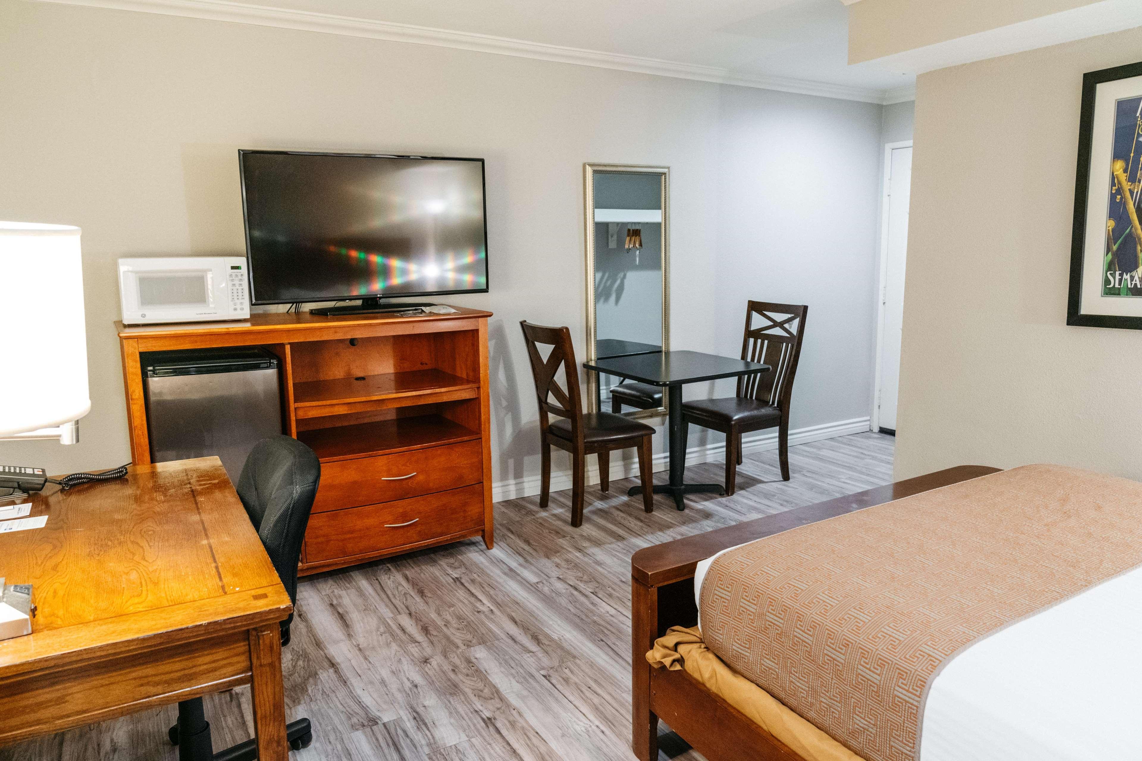 Best Western Palm Garden Inn Westminster Exteriör bild